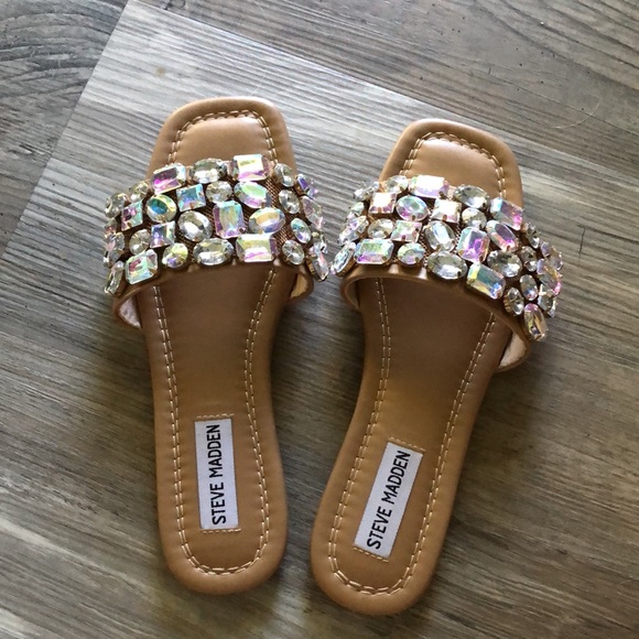 Fabulous Steve Madden Jeweled Sandals - Picture 5 of 5